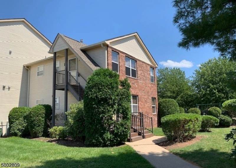 10 Frankie Ln - Photo 1