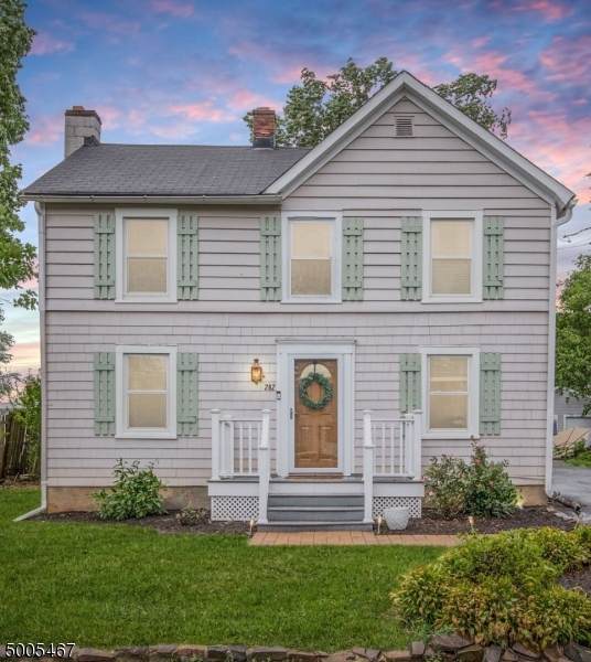 282 Morris St - Photo 1