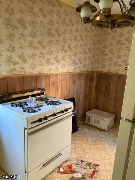 63 Audrey Pl - Photo 1