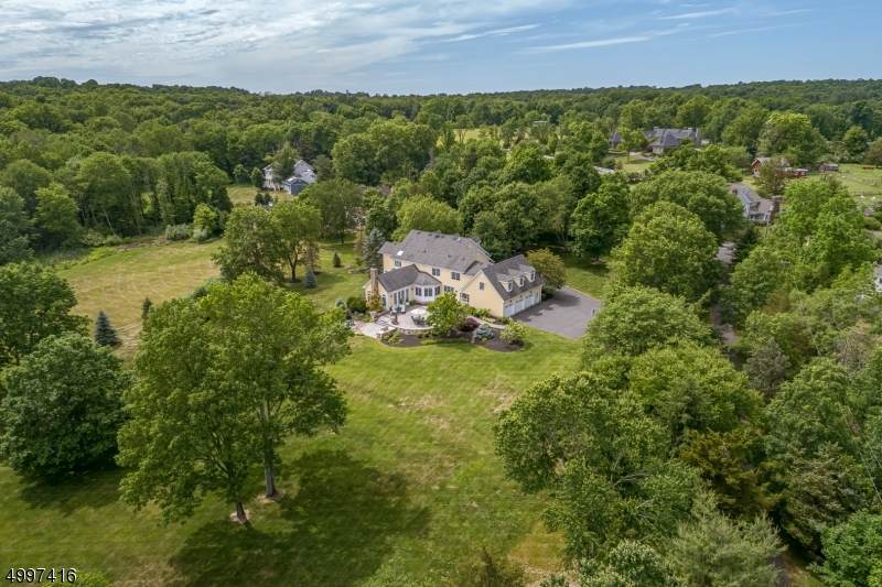 295 Douglas Rd - Photo 1
