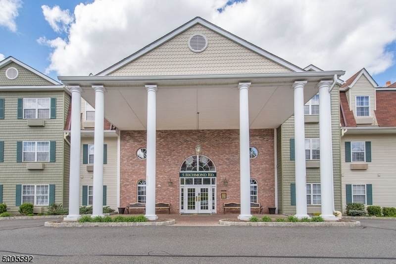 5417 Richmond Rd - Photo 1
