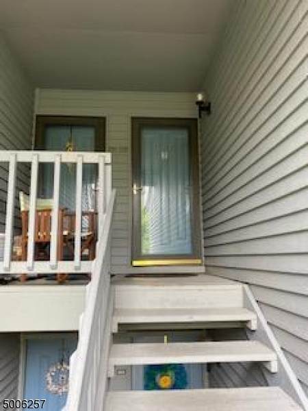 312 Spruce Hills Dr - Photo 1
