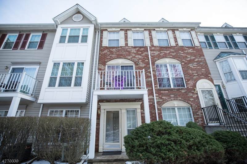 216 Sapphire Ln - Photo 1