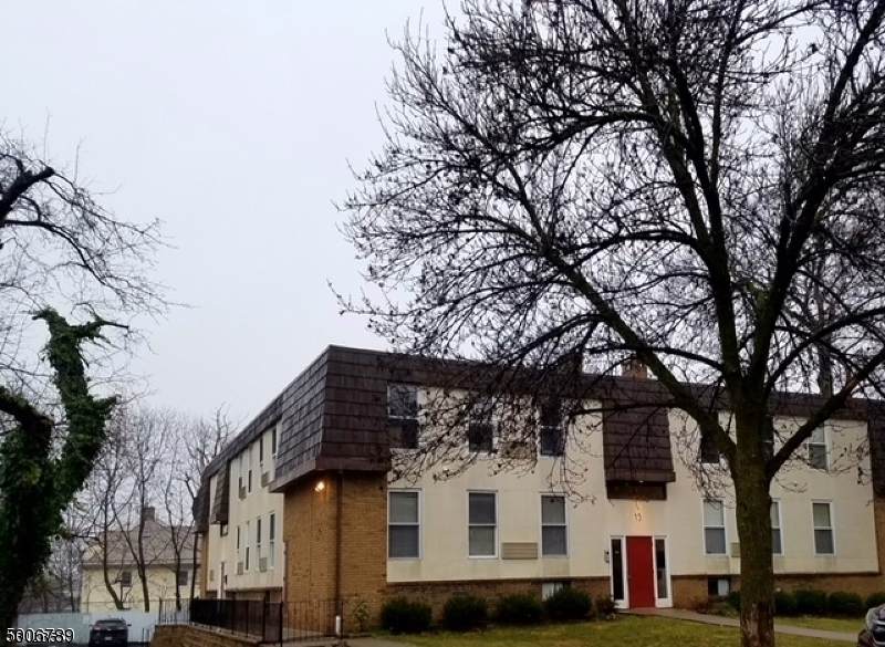 15 Forest St C0002 - Photo 1