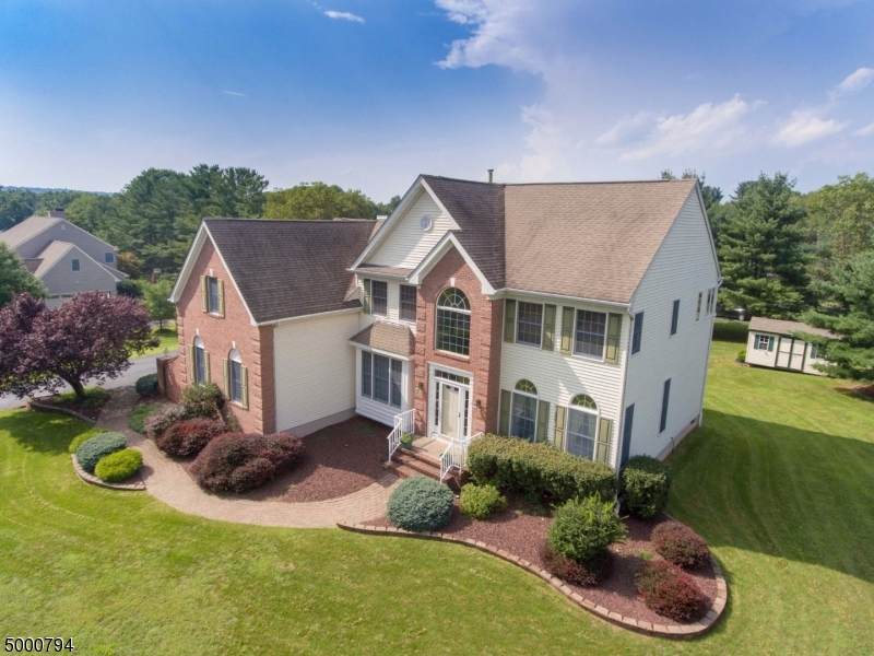 2 Glen View Dr - Photo 1