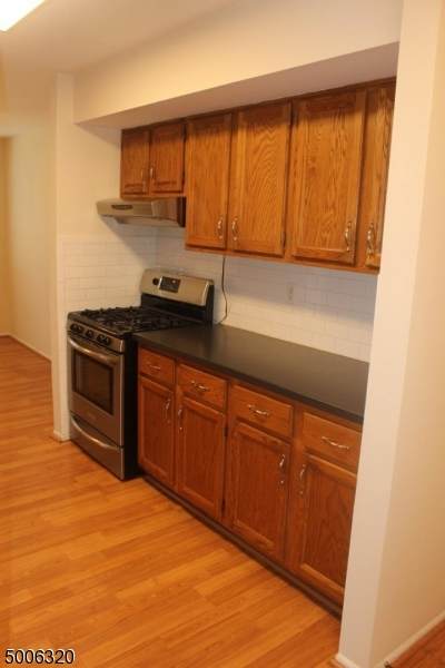 84 Golden Sq - Photo 1