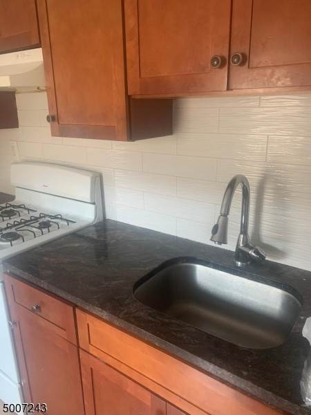 208 Fulton St - Photo 1