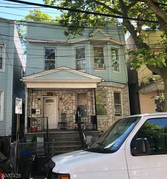 24 Fulton Ave - Photo 1