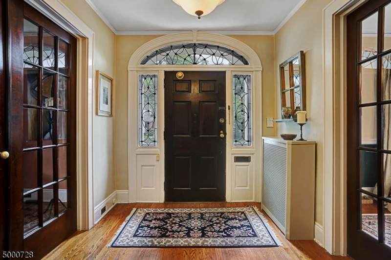 24 Georgian Rd - Photo 1