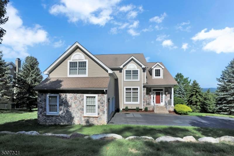 67 Ramapo Mt Dr - Photo 1