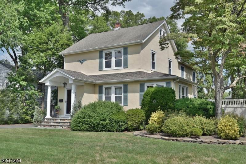 363 Bogert Ave - Photo 1