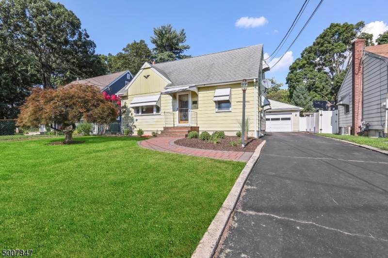 49 N 11Th St - Photo 1