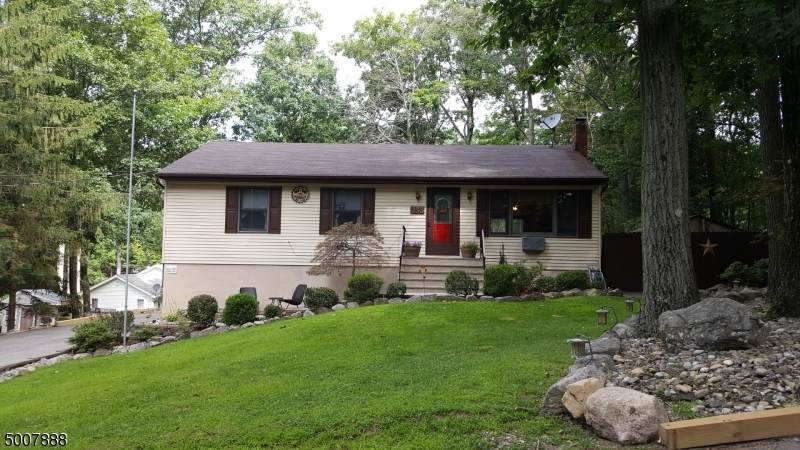 233 Pohatcong Rd - Photo 1