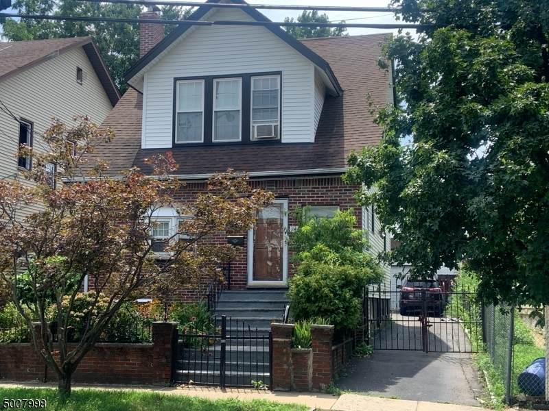 416 W 3Rd Ave - Photo 1