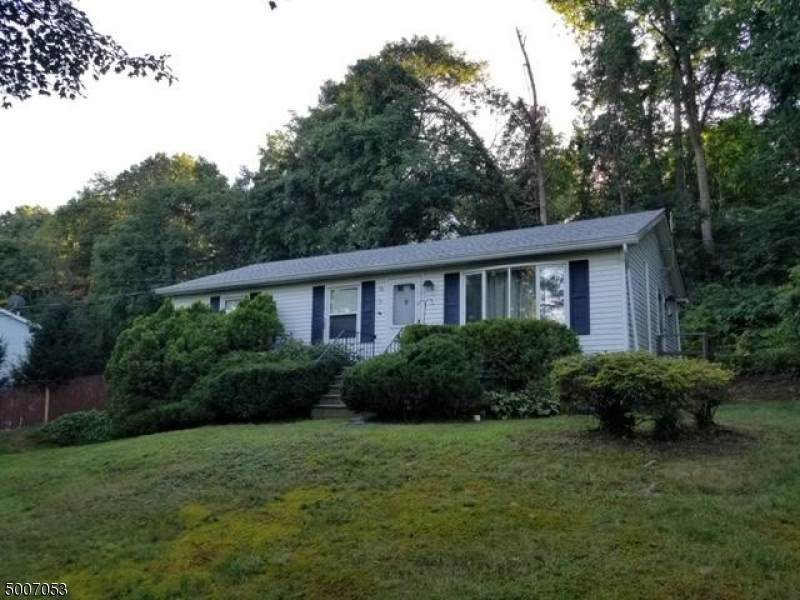 38 Arrowhead Dr - Photo 1