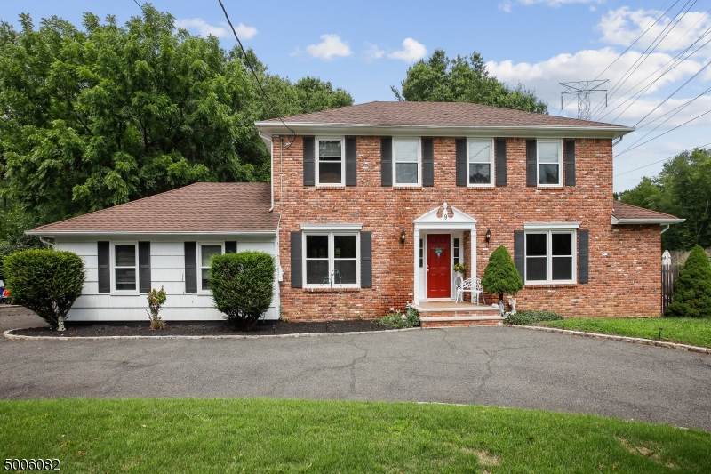 9 Bridge Ave - Photo 1