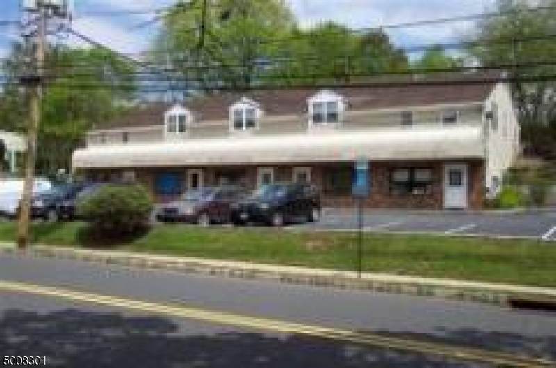 260 Main St - Photo 1