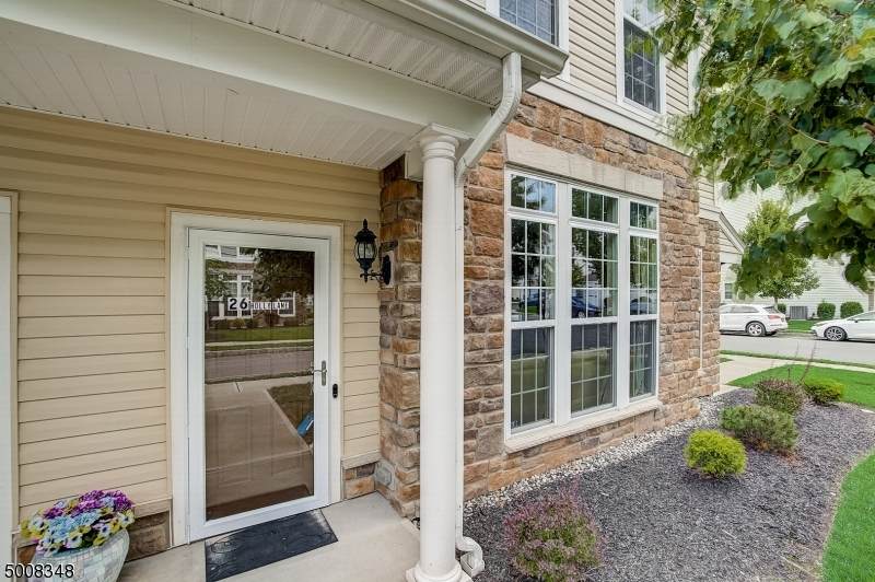 26 Holly Ln - Photo 1