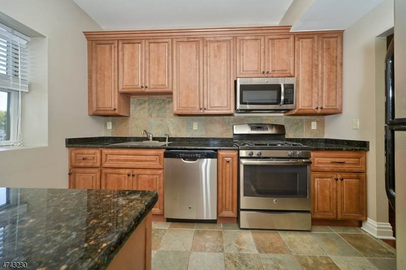 28 W Main St - Photo 1