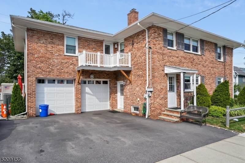 275 Main St - Photo 1