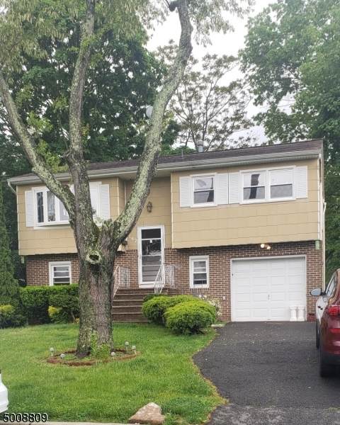 182 Carlisle Ter - Photo 1
