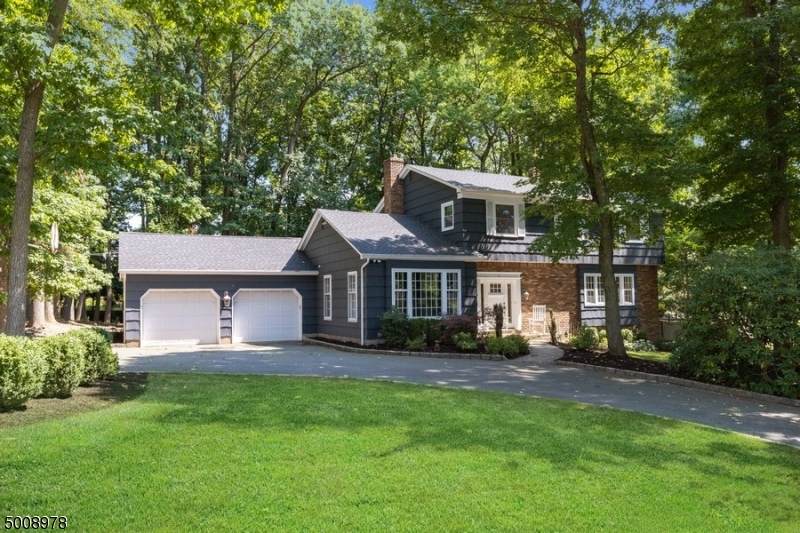 1 White Oak Rd - Photo 1