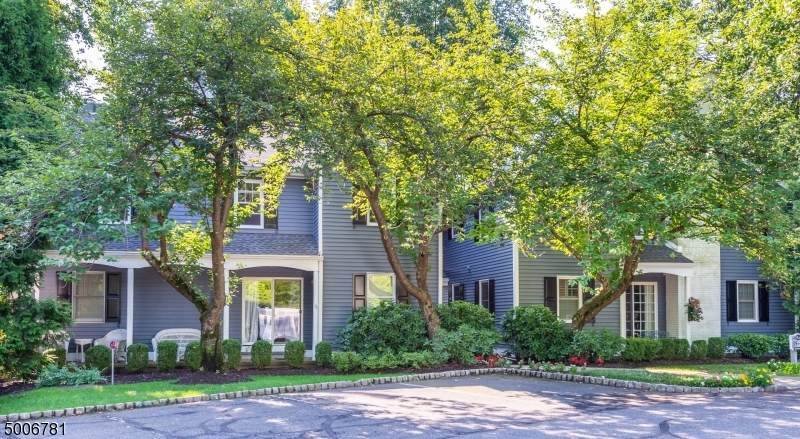 41 Countryside Dr - Photo 1