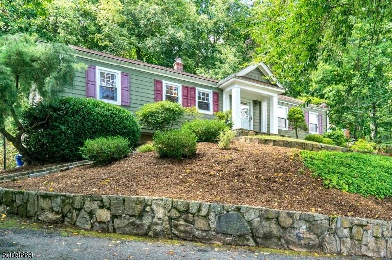 26 Stonehenge Rd - Photo 1