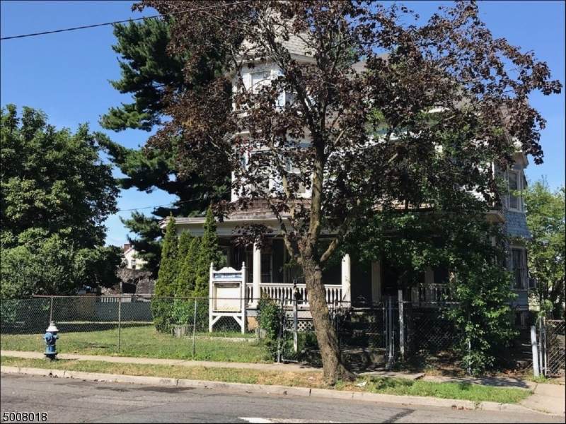 43 Harrison Pl - Photo 1