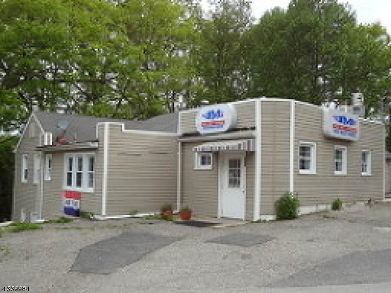 396 Lakeshore Dr - Photo 1