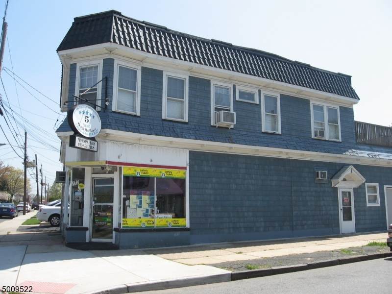 772 Floral Ave - Photo 1