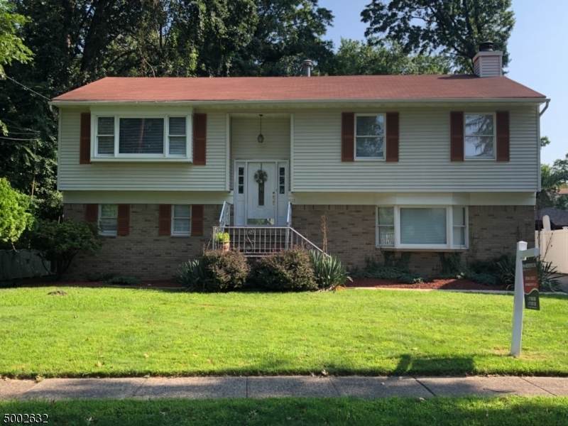 925 Birch Ave - Photo 1