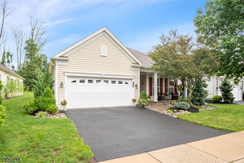 143 Stone Manor Dr - Photo 1