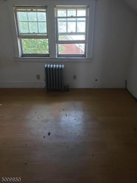 901 Garden St - Photo 1