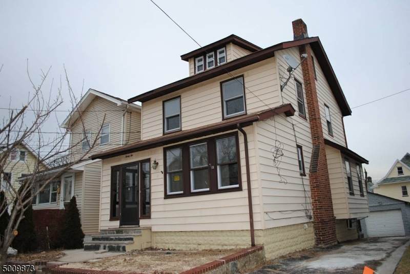 32 Bell St - Photo 1