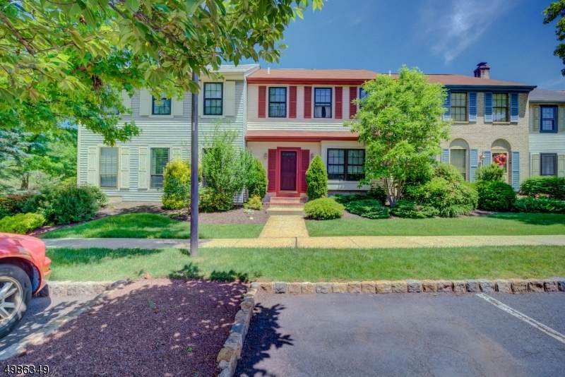 420 Bradford Ct - Photo 1