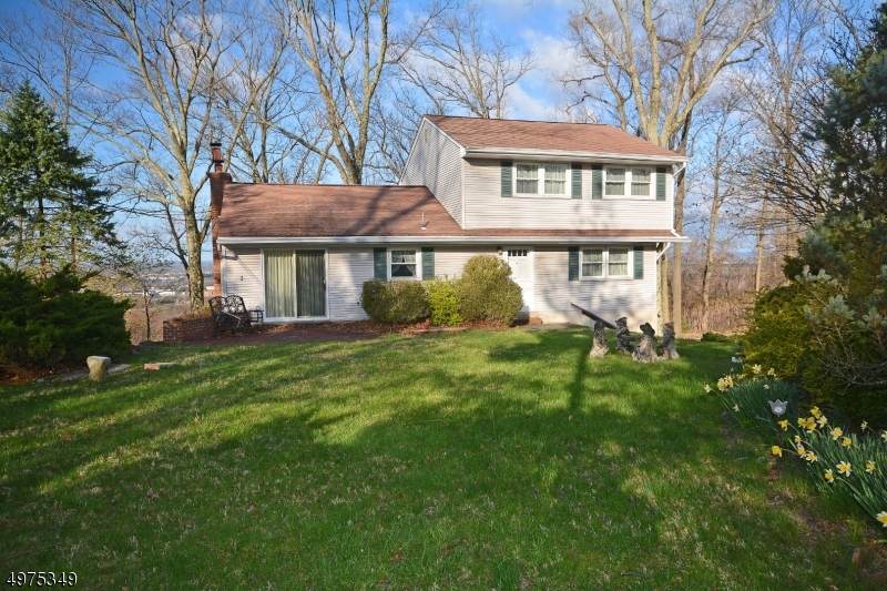 1776 Mountain Top Rd - Photo 1
