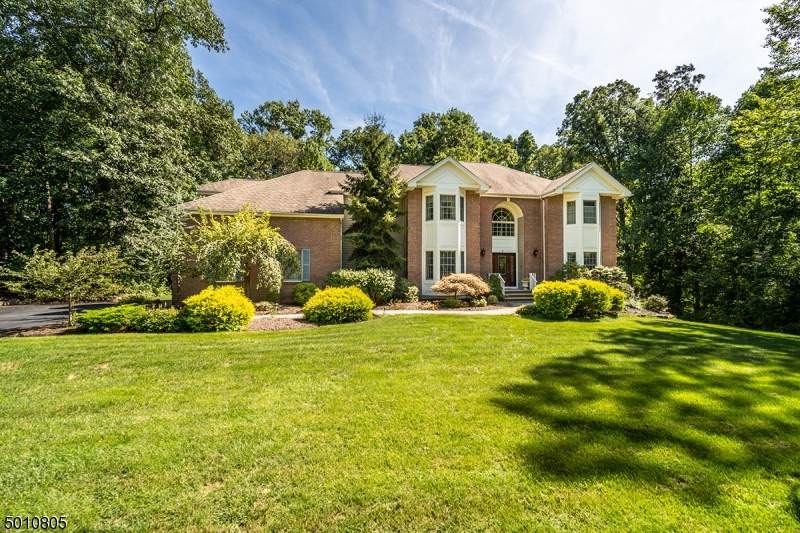3 Jared Dr - Photo 1