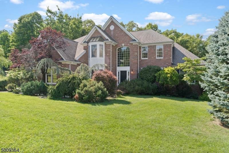 33 Skyview Dr - Photo 1