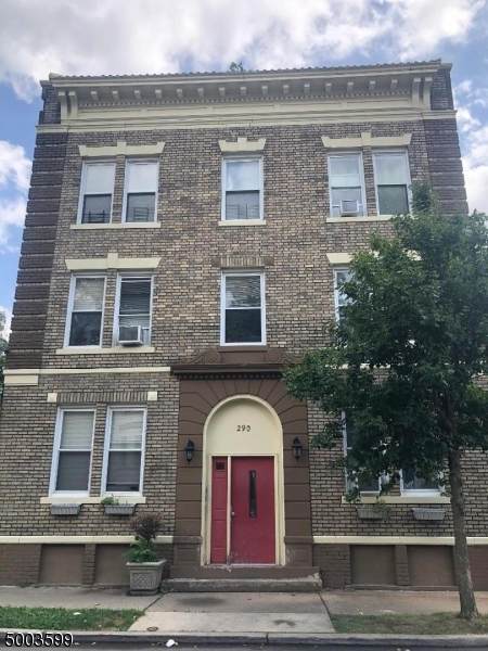 290 Ogden St - Photo 1