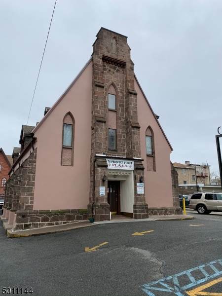 74 Prospect St - Photo 1
