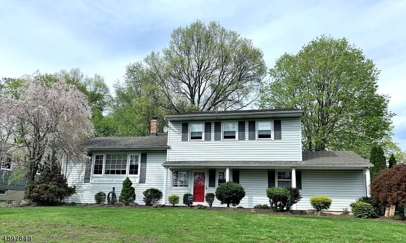 15 Crane Ln - Photo 1
