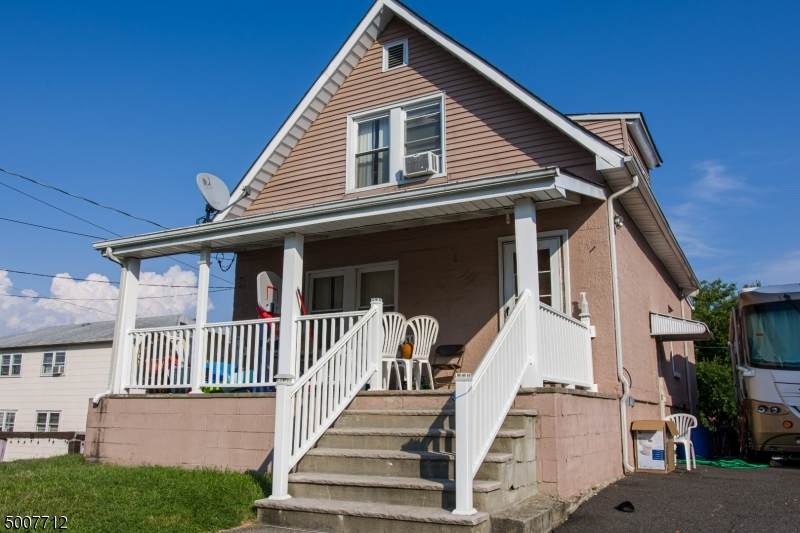 10 Forest Ave - Photo 1