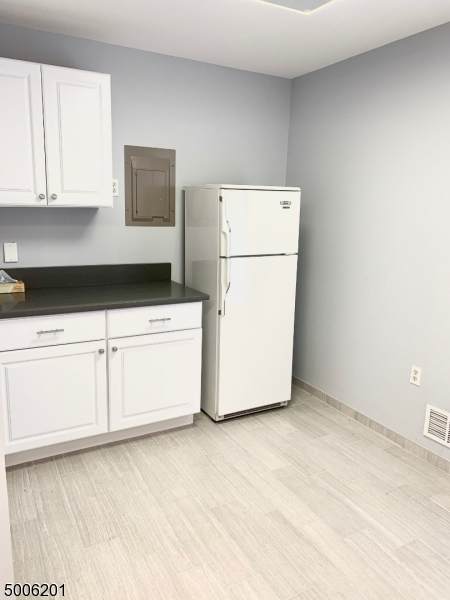 141 Main St - Photo 1
