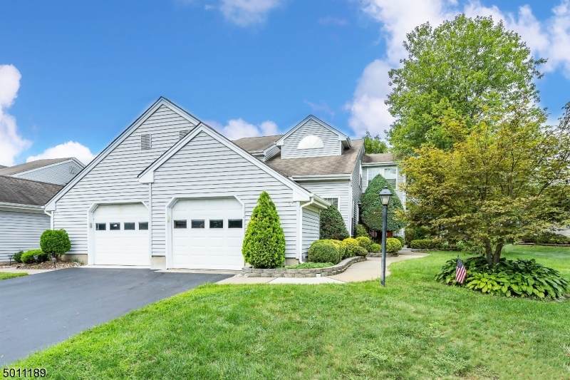 8 Melborn Dr - Photo 1