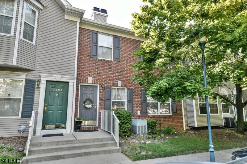 2403 Richard Ct - Photo 1