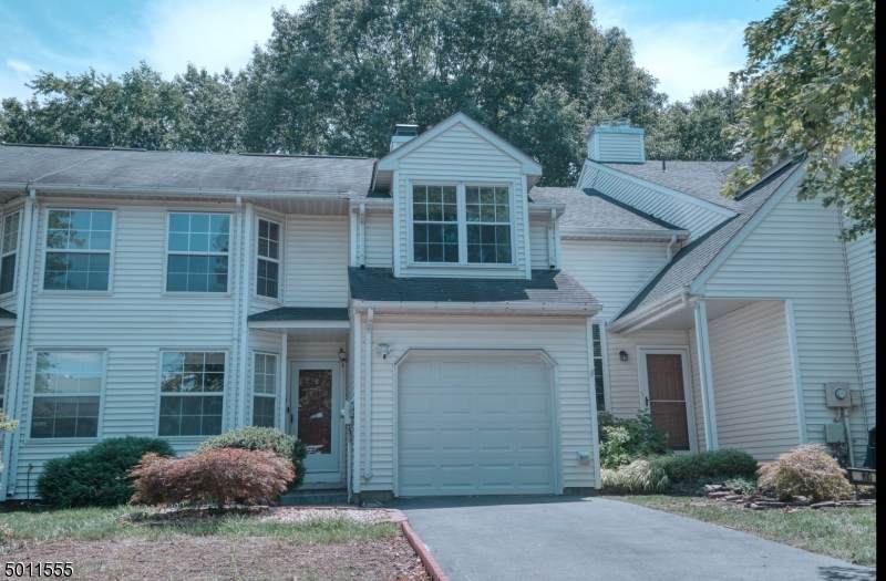 98 Delaware Ln - Photo 1