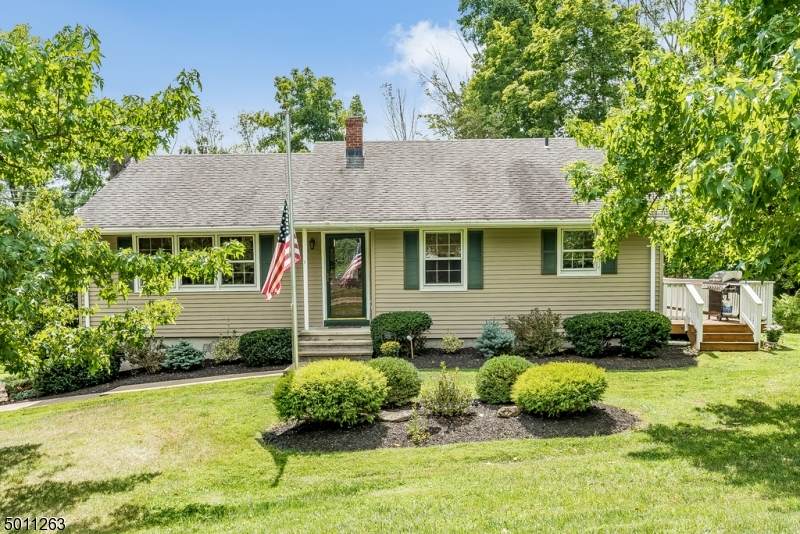 1 Decker Hill Rd - Photo 1