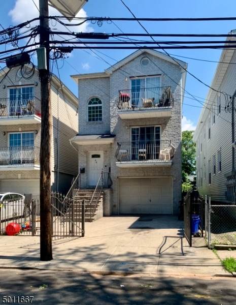 64 Telford St - Photo 1
