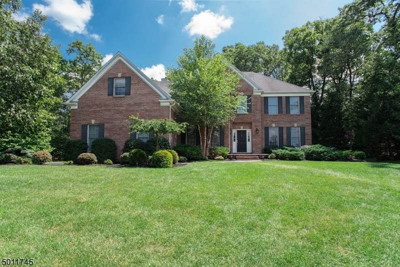 1 Bradley Ct - Photo 1